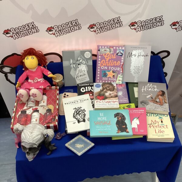 Mixed lot of books and a Boyles and Harding gift set on display.