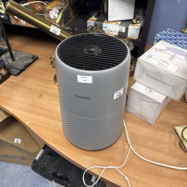 Philips AC0830 air purifier for cleaner indoor air quality.