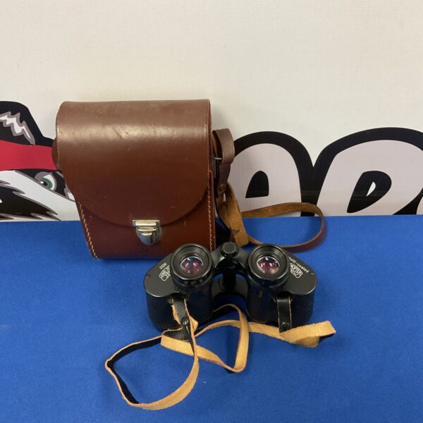 Vintage Carl Zeiss Jena Jenoptem 8x30 binoculars in used condition.