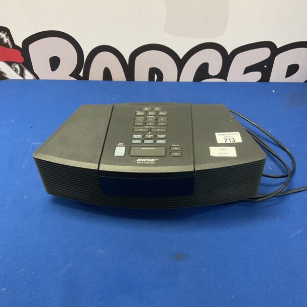 Vintage Bose Wave radio AWRC-2G tabletop CD player.