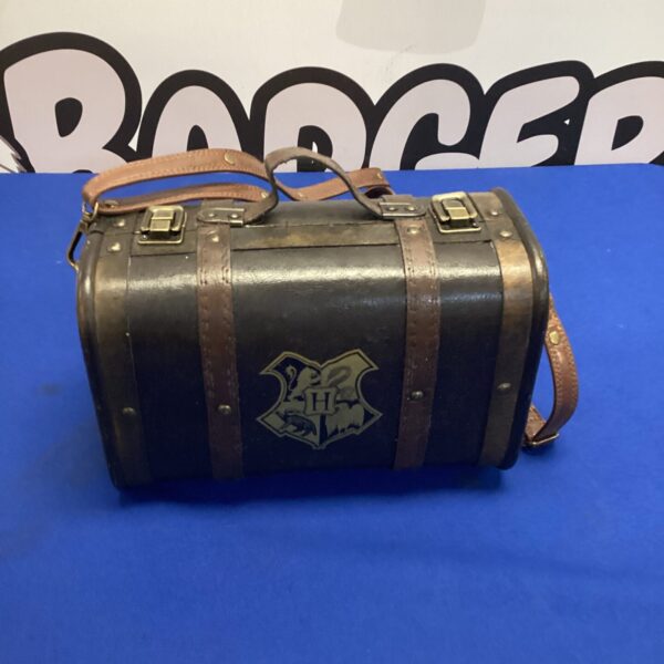 Brown Harry Potter Hogwarts shoulder bag for collectors.