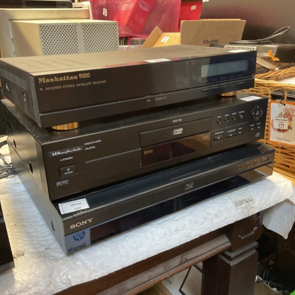 Vintage Wharfdale DVD player, Sony Blu-ray and Manhattan satellite receiver lot.