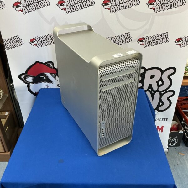 Vintage Apple Mac A1186 desktop computer for collectors.