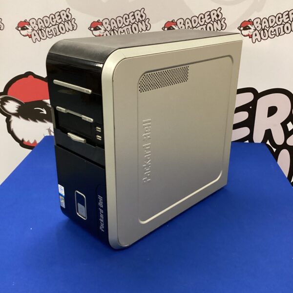 Vintage Packard Bell PC tower with Windows XP installed.