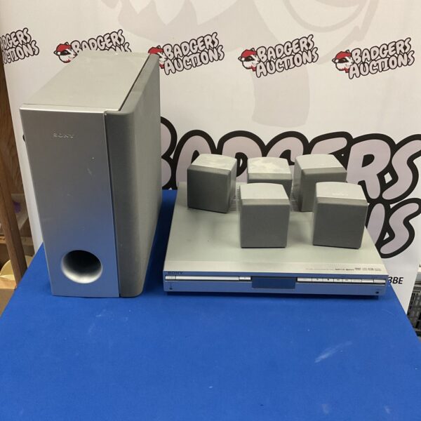 Sony DVD home theatre system DAV-SB100 with speaker system.