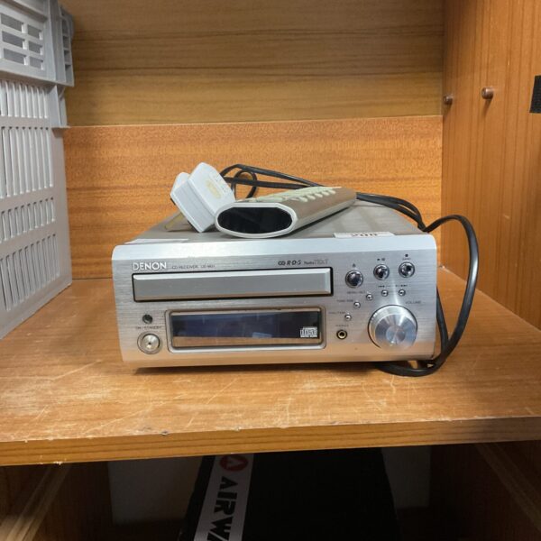Vintage Denon UD-M31 CD receiver in silver finish.