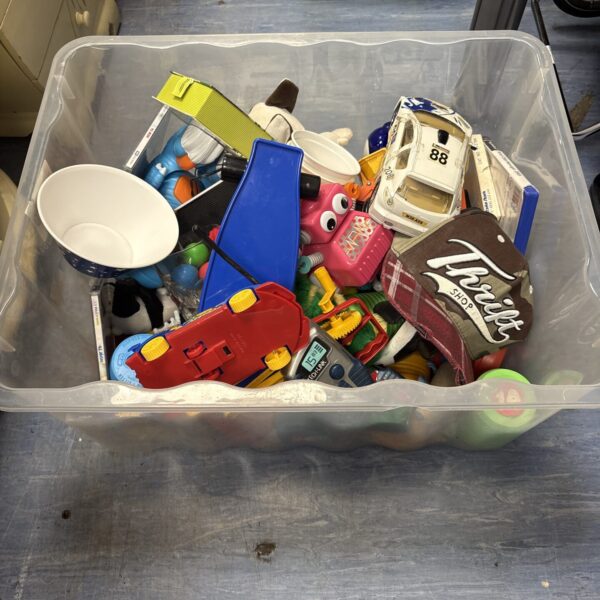 Mixed toy lot with PlayStation 2 FIFA game and vintage figures.