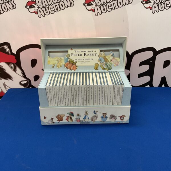 Vintage Beatrix Potter Peter Rabbit book collection cover.