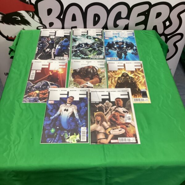 Lot of eight vintage Fantastic Four comics for collectors.