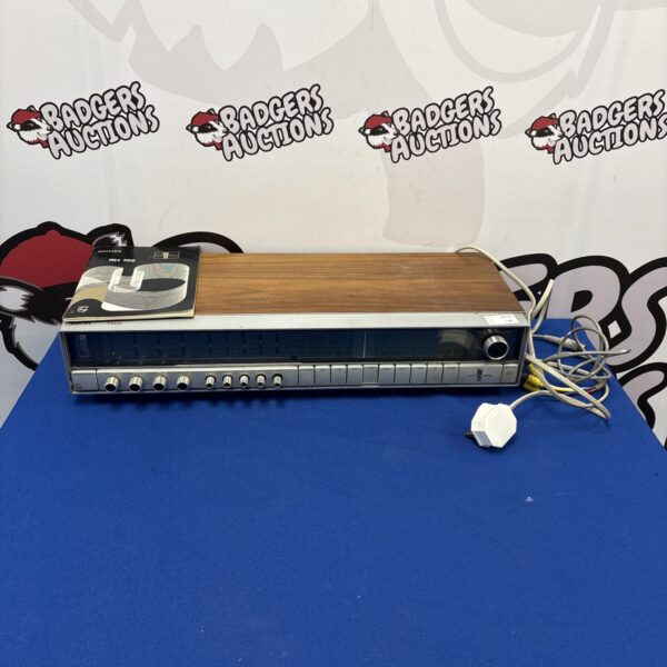 Vintage Phillips RH702 stereo tuner, classic retro audio equipment.