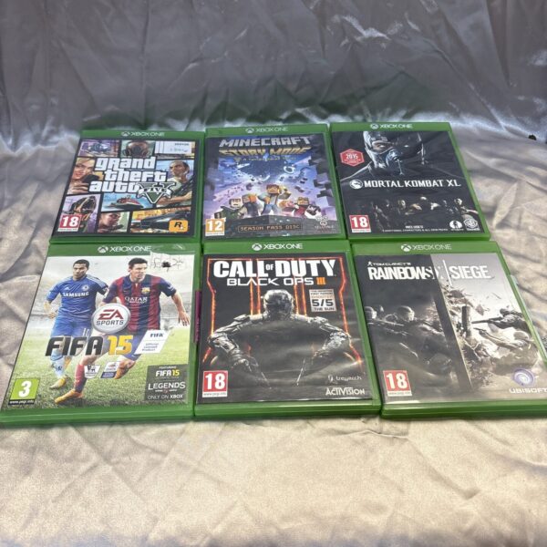 Xbox One games lot including Grand Theft Auto and Call of Duty.