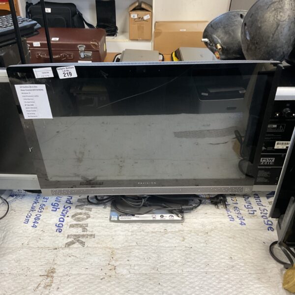 HP Pavilion all-in-one computer with a cracked screen, for parts or repair.