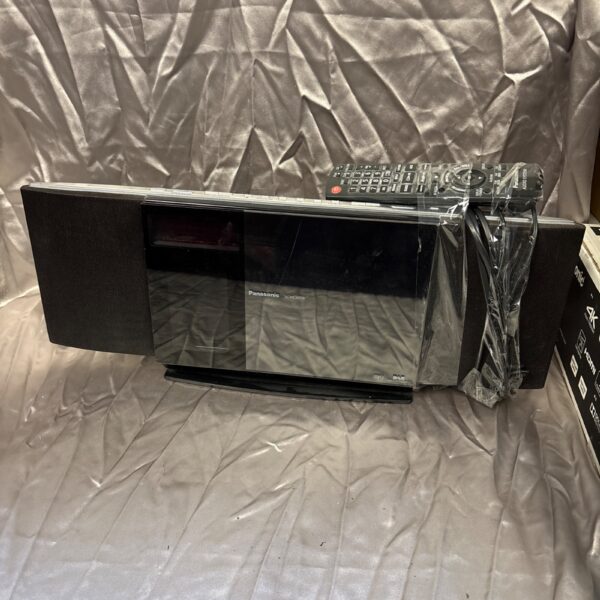 Panasonic SC-HC30 compact Hi-Fi system, vintage stereo unit.