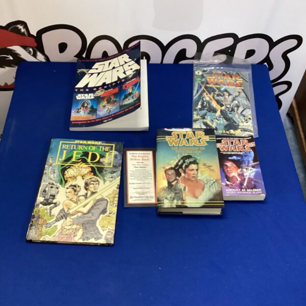 Vintage Star Wars books and annuals, including Return of the Jedi.