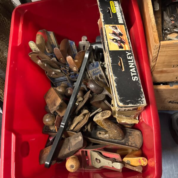Large lot of vintage wood planes including Record brand.