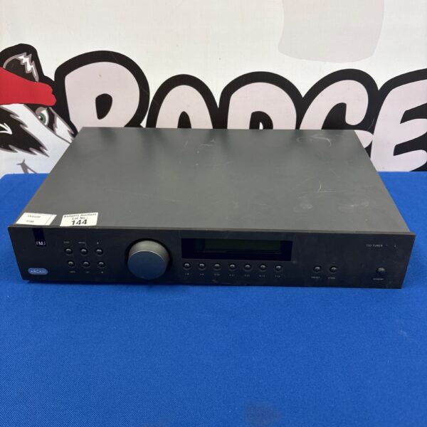 Front view of the Arcam T32 tuner, a vintage hi-fi radio.