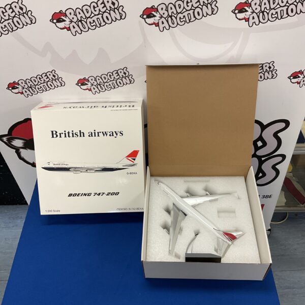 British Airways Boeing 747 G-BDXA 1:200 scale model aircraft