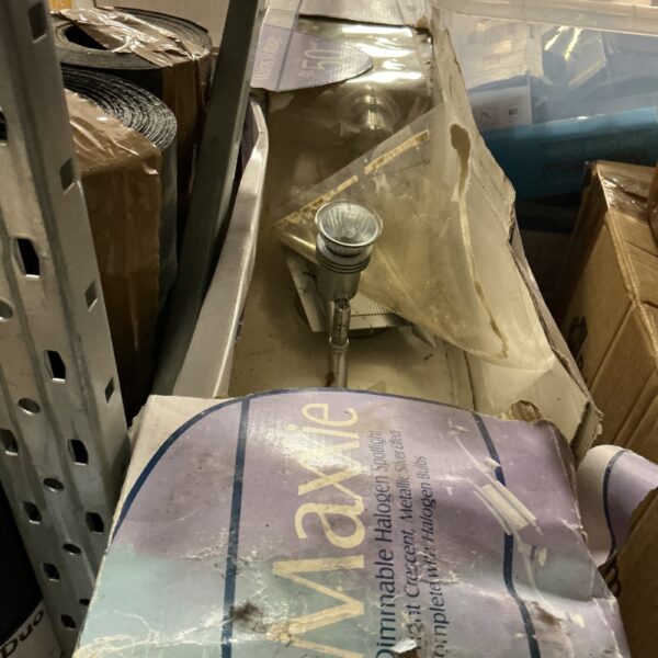 Two sets of MaxxLite ceiling spotlights, adjustable halogen lighting.