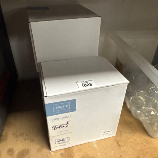 New Niagara 915D bath mixer taps in original packaging.