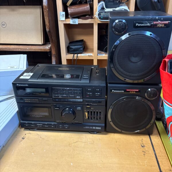 Vintage Panasonic RX-DS660 portable stereo system with CD player.