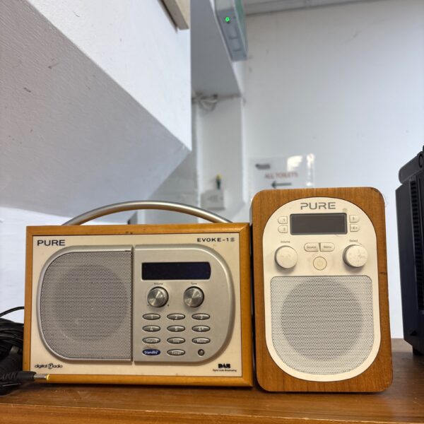 Vintage Pure Evoke D1 digital radio on a table.