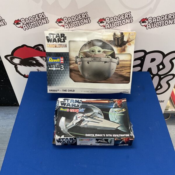 Star Wars Revell Darth Maul Sith Infiltrator model kit in box.