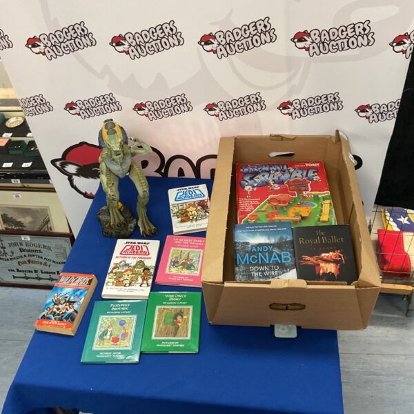 Vintage toy and book lot including Tomy Screwball Scramble and Star Wars.